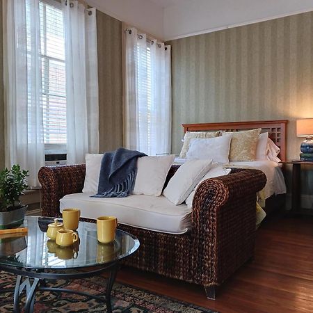 Rosemont B&B Cottages Литл-Рок Экстерьер фото